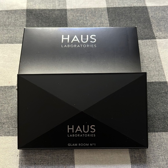 ❗️FINAL❗️ 🆕 HAUS LABORATORIES By Lady Gaga: GLAM ROOM Palette No. 1 🔴 - Picture 2 of 4